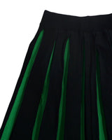 BLACK PLEATS SKIRT